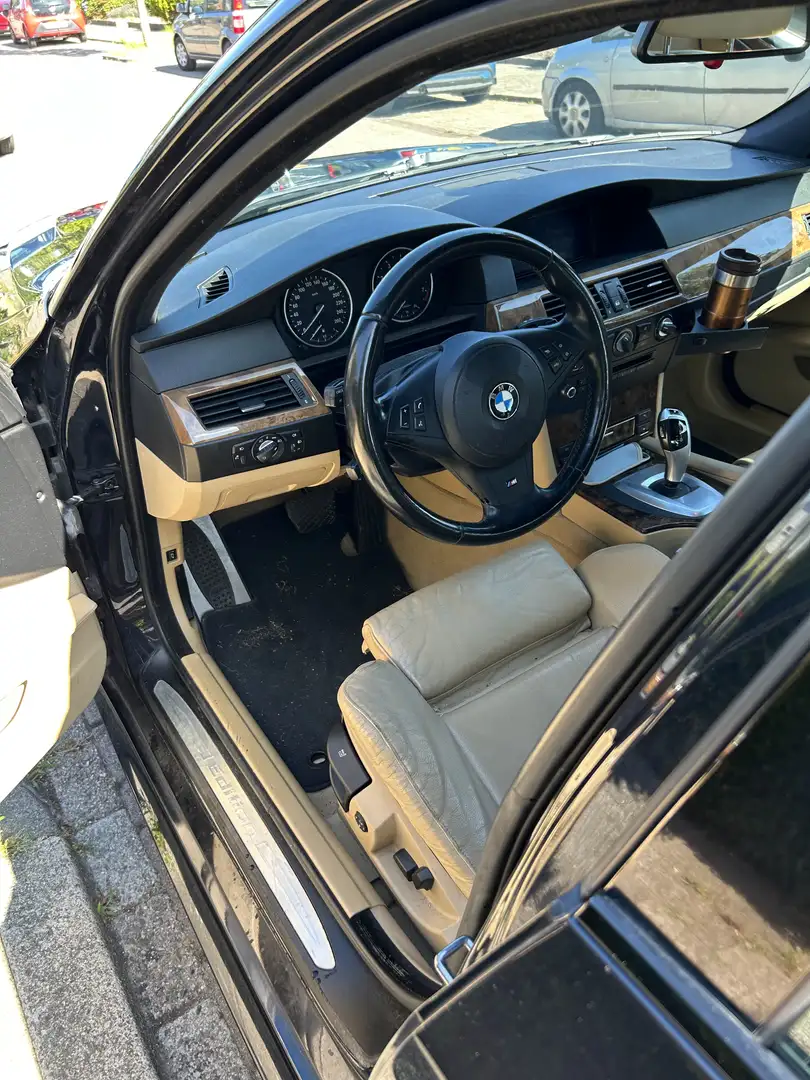 BMW 520 520i Corp.L. Bns Sp. Černá - 1