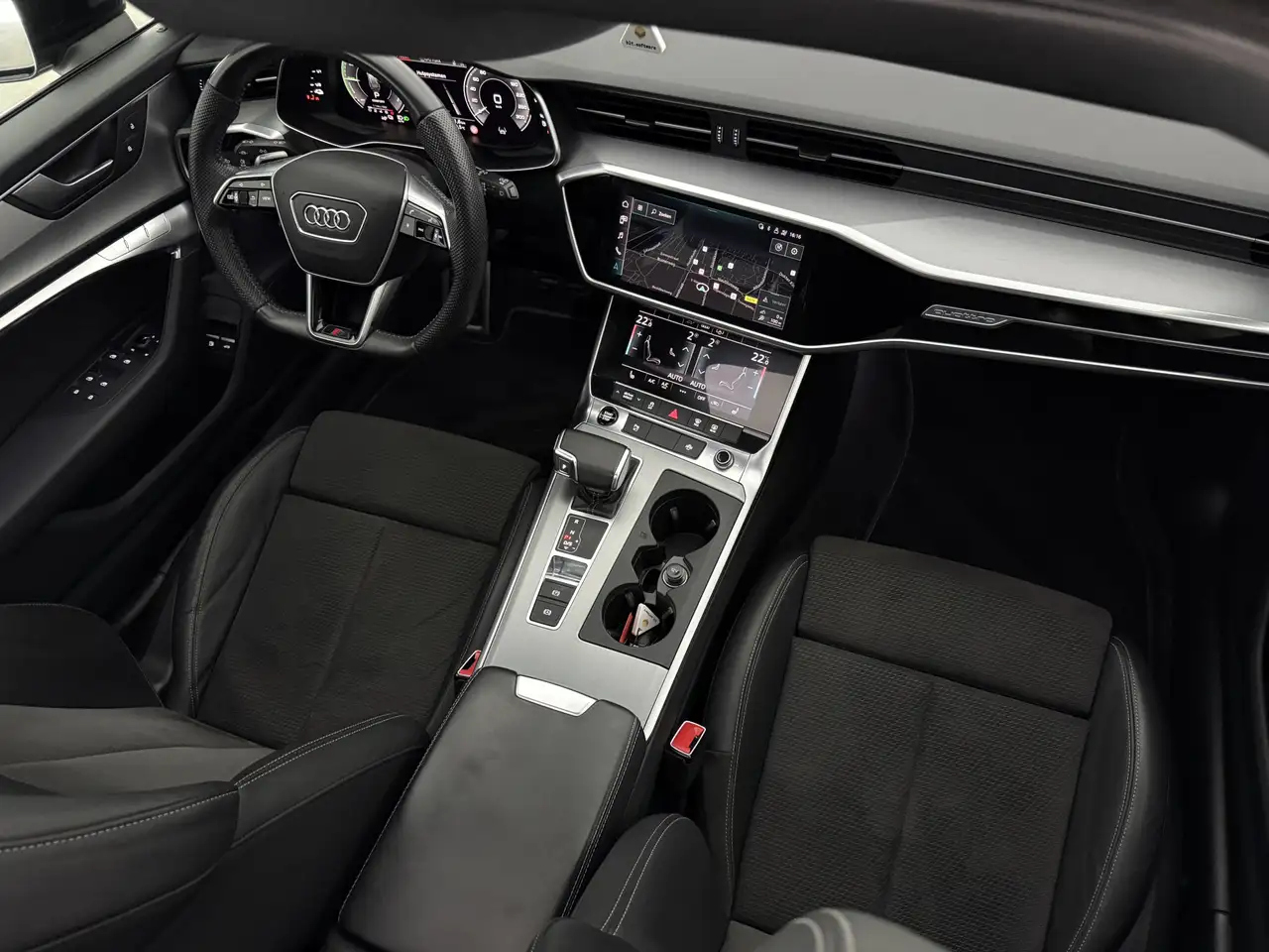 Audi A6 C8 Avant 55 TFSI e Quattro S-Line Competition Pa, миниатюра 19
