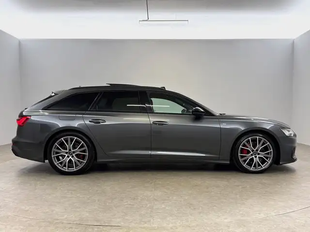 Audi A6 view 11