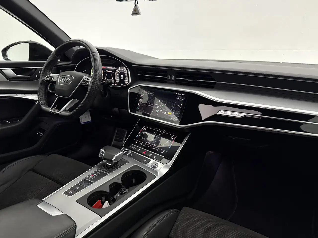 Audi A6 C8 Avant 55 TFSI e Quattro S-Line Competition Pa, миниатюра 22