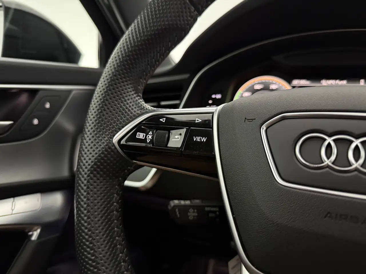 Audi A6 C8 Avant 55 TFSI e Quattro S-Line Competition Pa, миниатюра 27