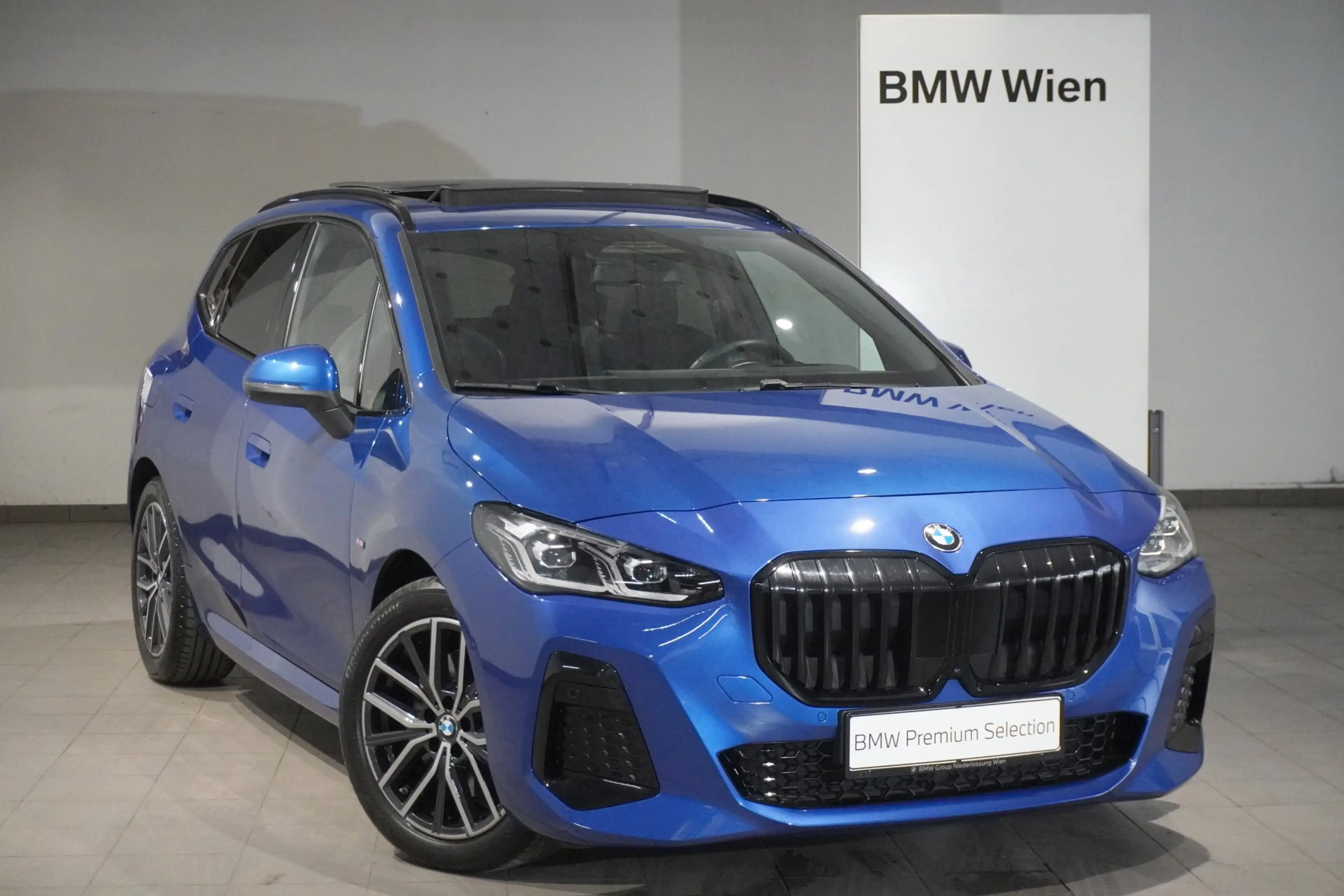 BMW 223 i