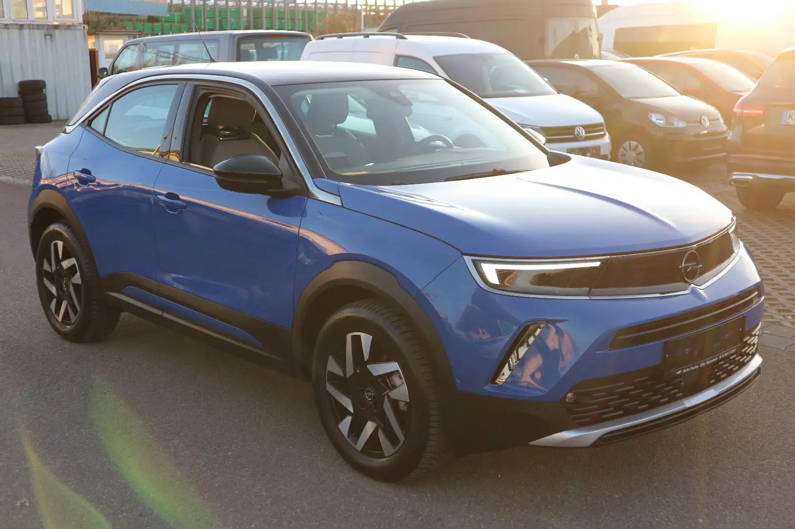Opel Mokka -e Elegance 50kWh Akku 11kW Teilleder Blau - 2