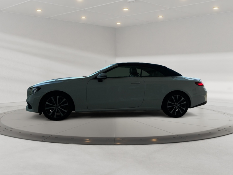Mercedes-Benz E 200 Cabrio Avantgarde  Avantgarde+MBUX+Wide — photo 2