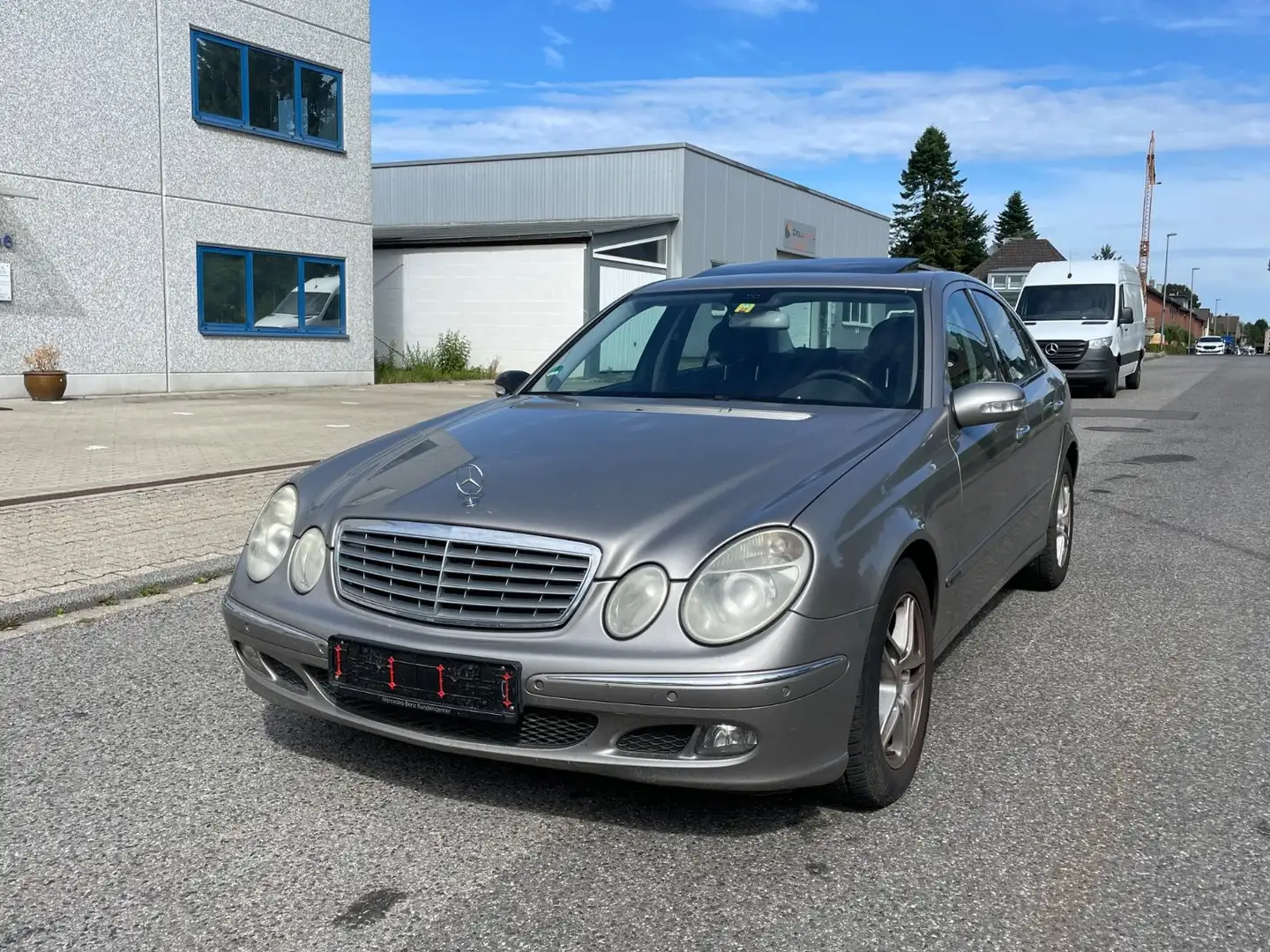 Mercedes-Benz E 220 E -Klasse Lim. E 220 CDI Argent - 2
