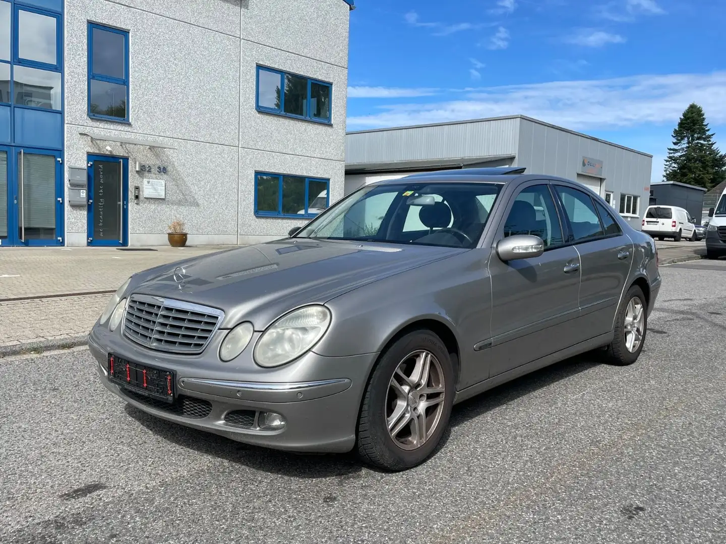 Mercedes-Benz E 220 E -Klasse Lim. E 220 CDI Argent - 1