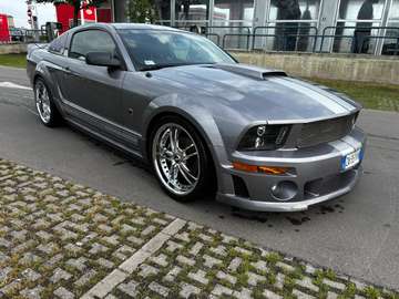 GT ROUSH 4600 V8