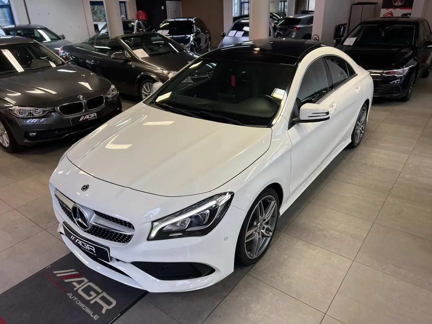 Mercedes-Benz CLA 180 CLA 180 ESSENECE PACK AMG TOIT PANO - 1