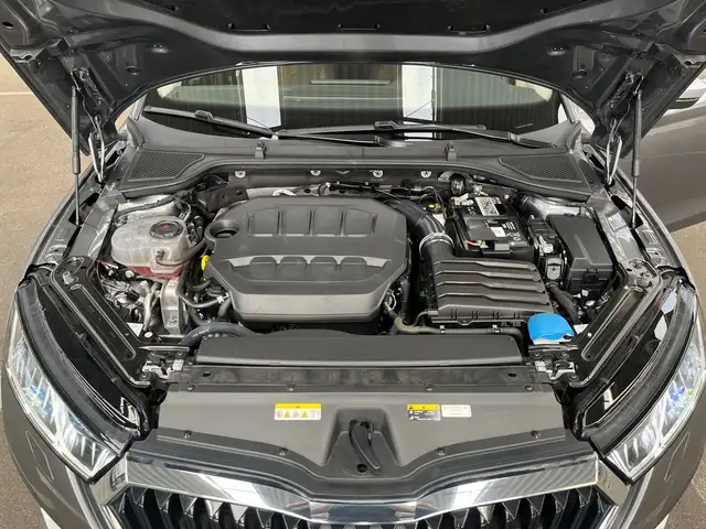 Skoda Octavia view 12