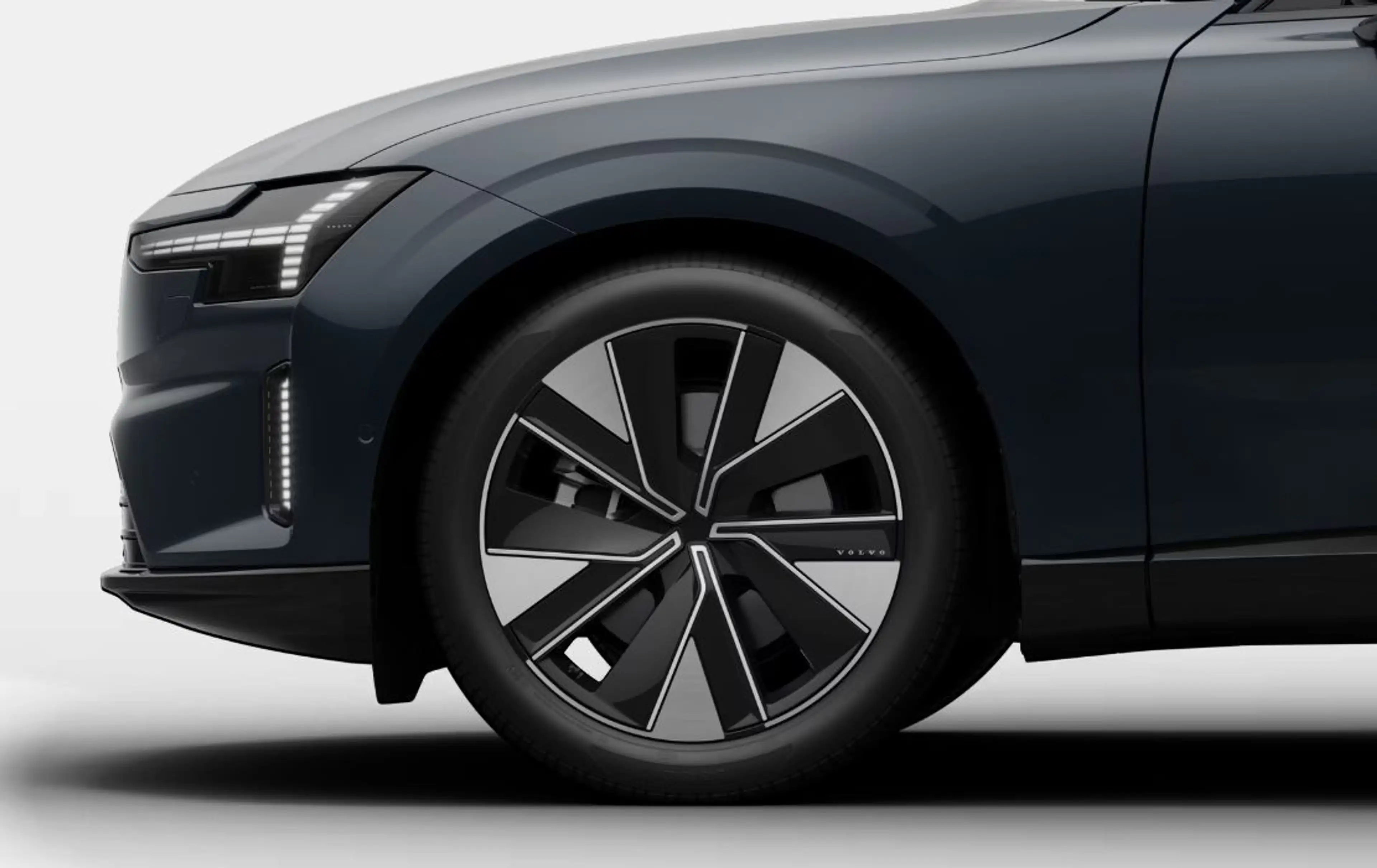 Volvo ES90 RWD Single Motor Extended Range Ultra ACC — photo 3