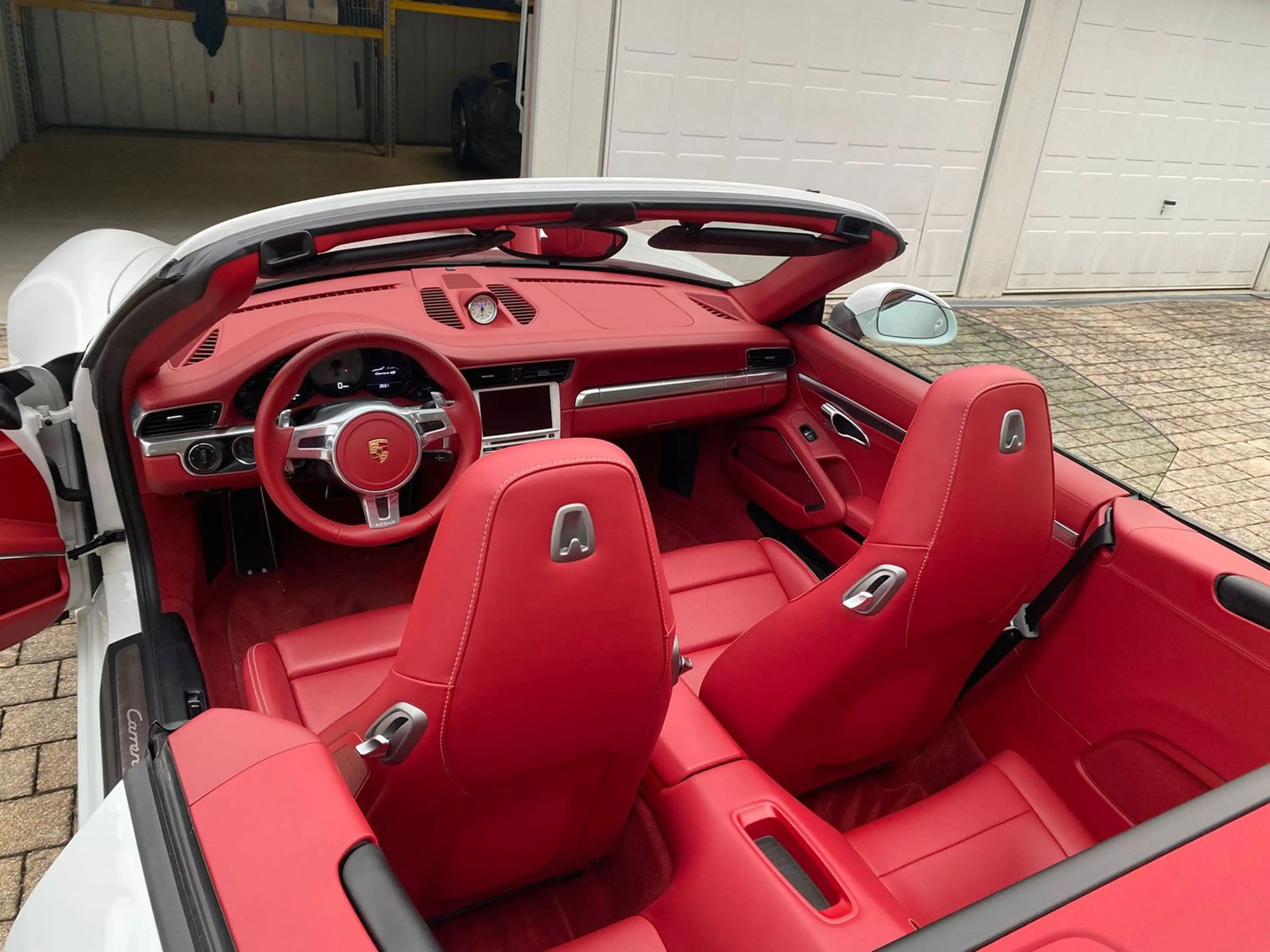 Porsche 991 Carrera 4 S Cabriolet/2. Hand/ DE Fzg./ PDK/S-Heft — photo 12