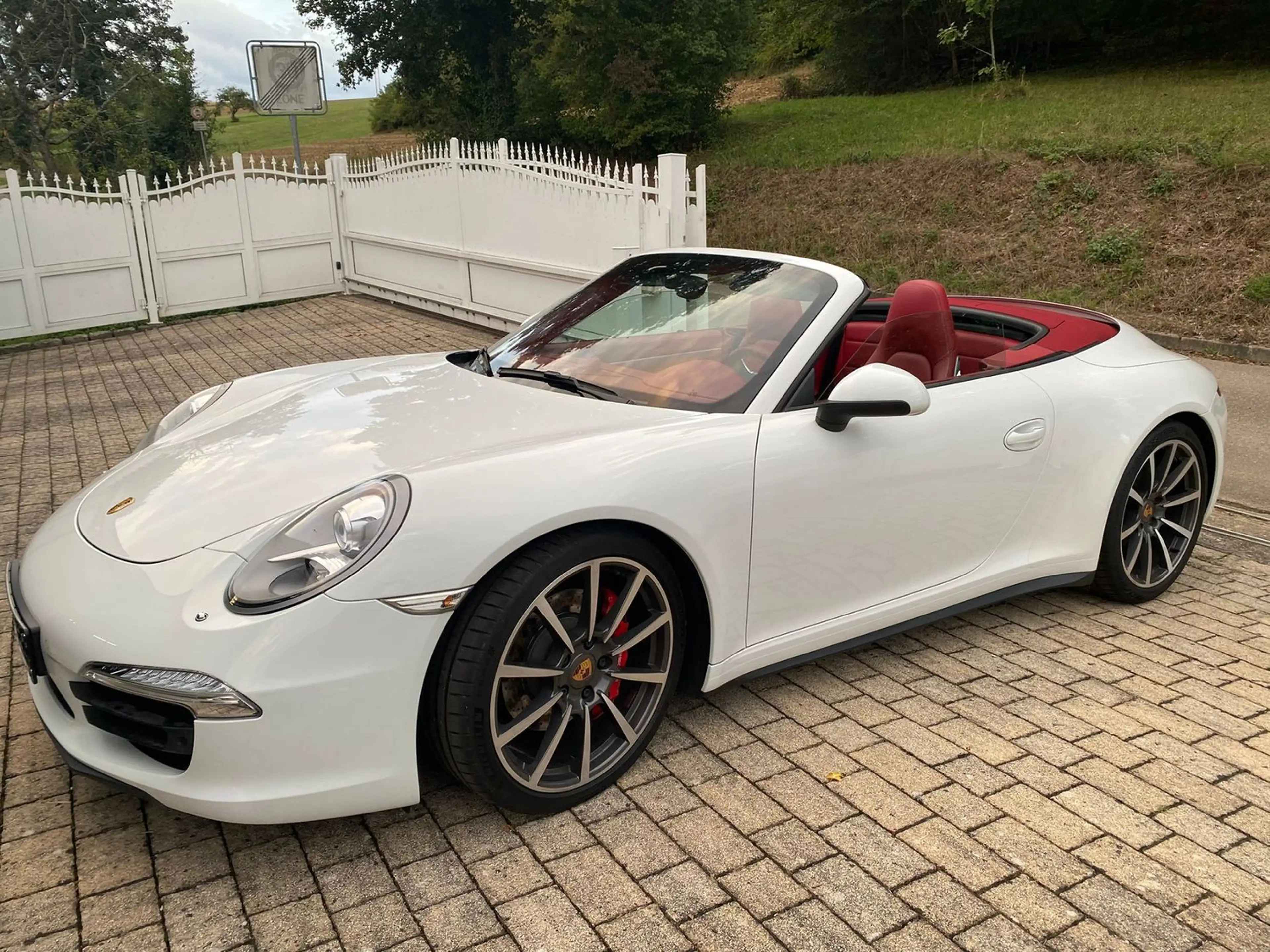 Porsche 991 Carrera 4 S Cabriolet/2. Hand/ DE Fzg./ PDK/S-Heft — photo 3