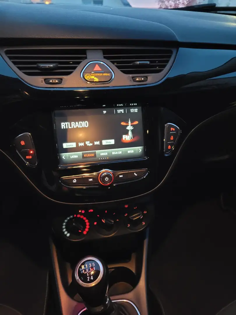 Opel Corsa 1.4 On - 2