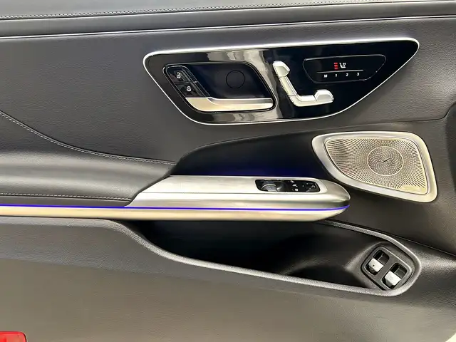 Mercedes-Benz CLE view 13