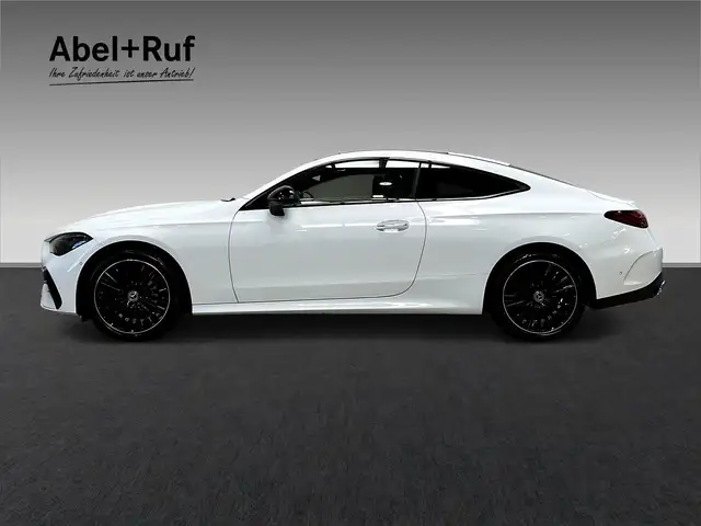 Mercedes-Benz CLE view 5
