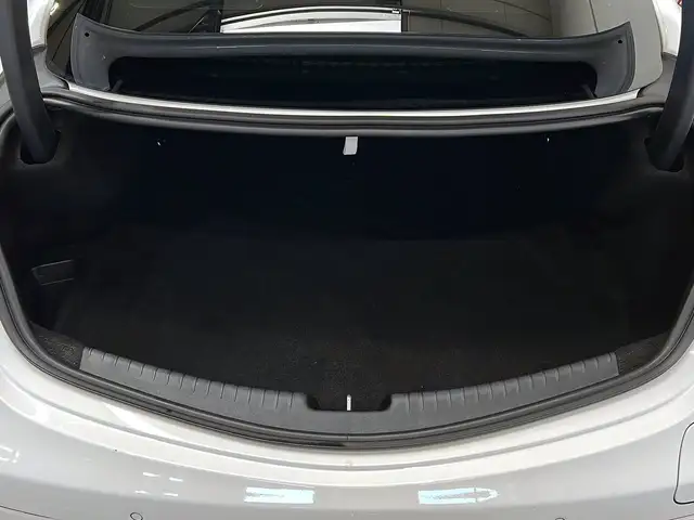 Mercedes-Benz CLE view 8