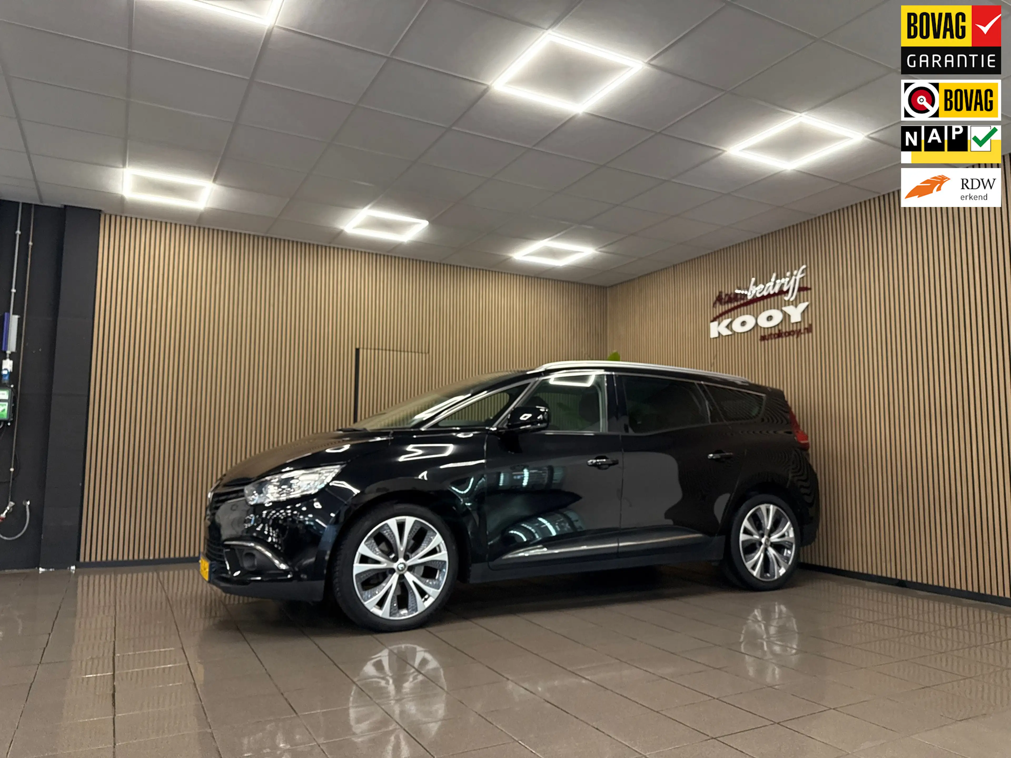 Renault Grand Scenic 1.3 TCe Intens * Panoramadak / Camera / Trekhaak /