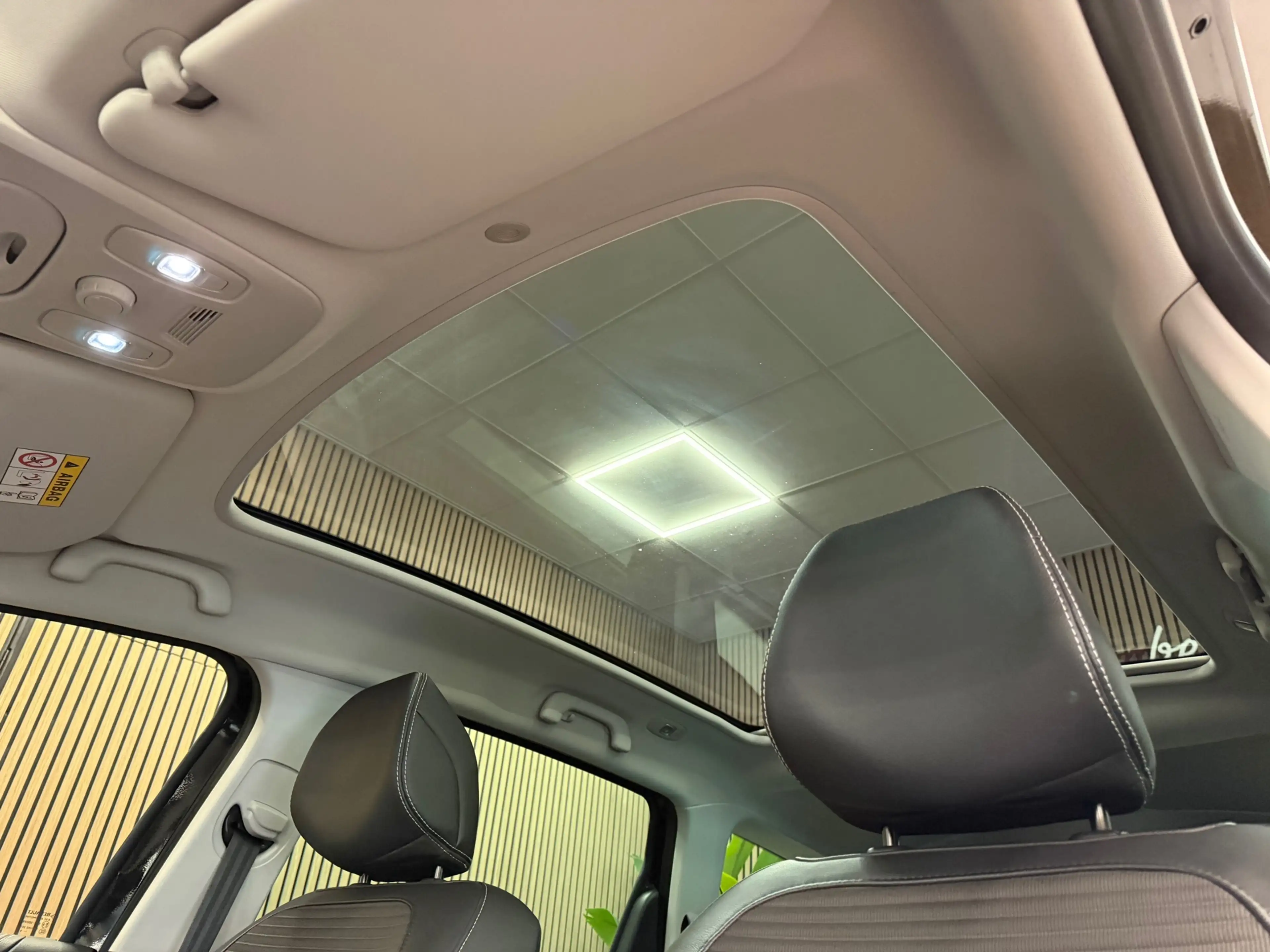 Renault Grand Scenic 1.3 TCe Intens * Panoramadak / Camera / Trekhaak / — photo 23
