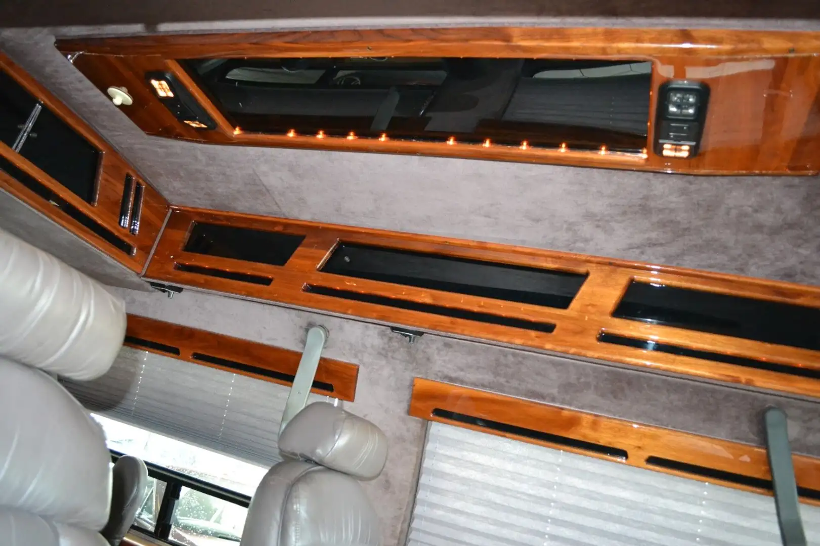 Ford Econoline Van E-150 5,7L V8 Weiß - 2