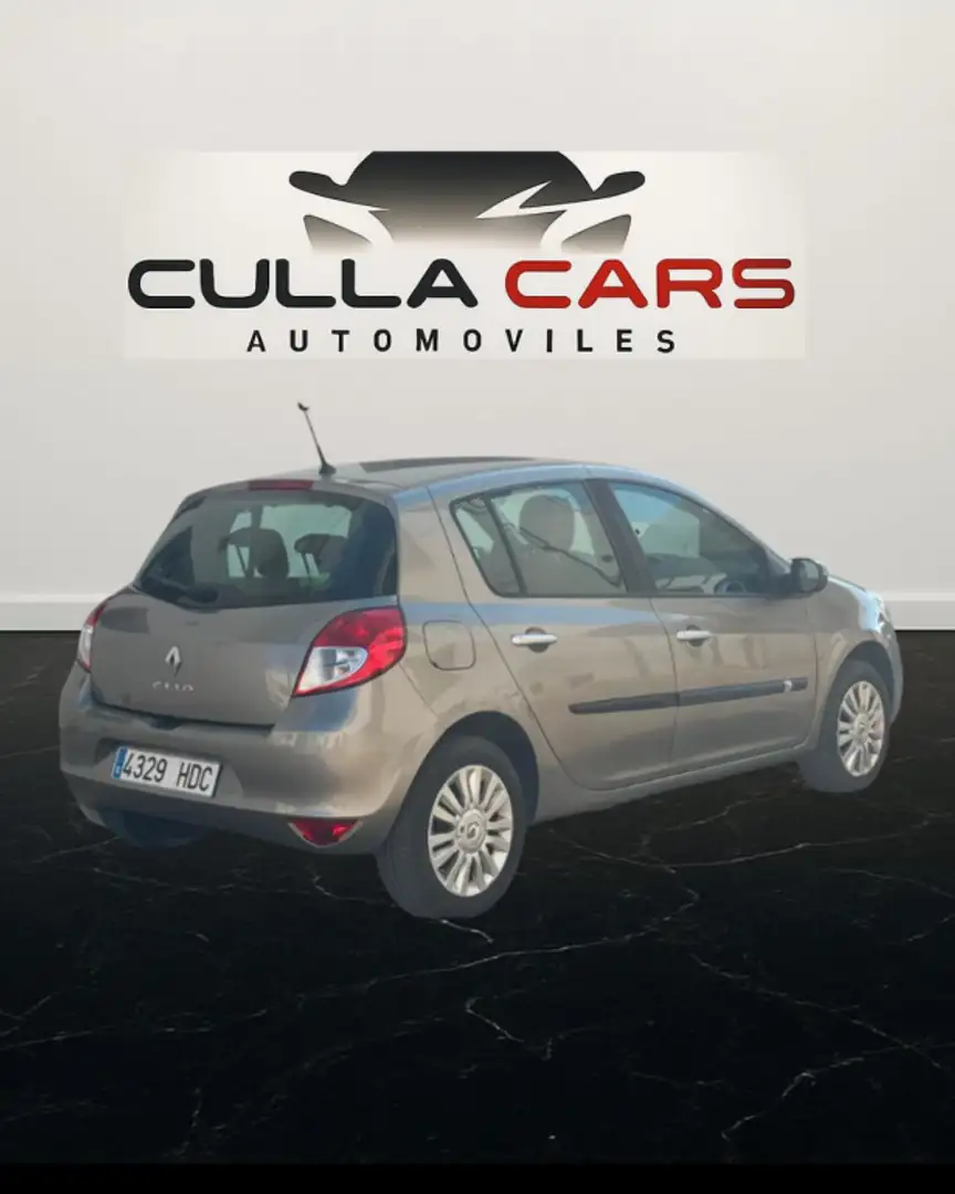 Renault Clio 1.2 Expression Brun - 2