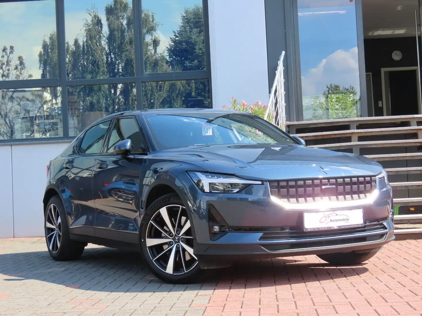 Polestar 2 64KWH Pilot Plus Memory Panorama ACC Blau - 1