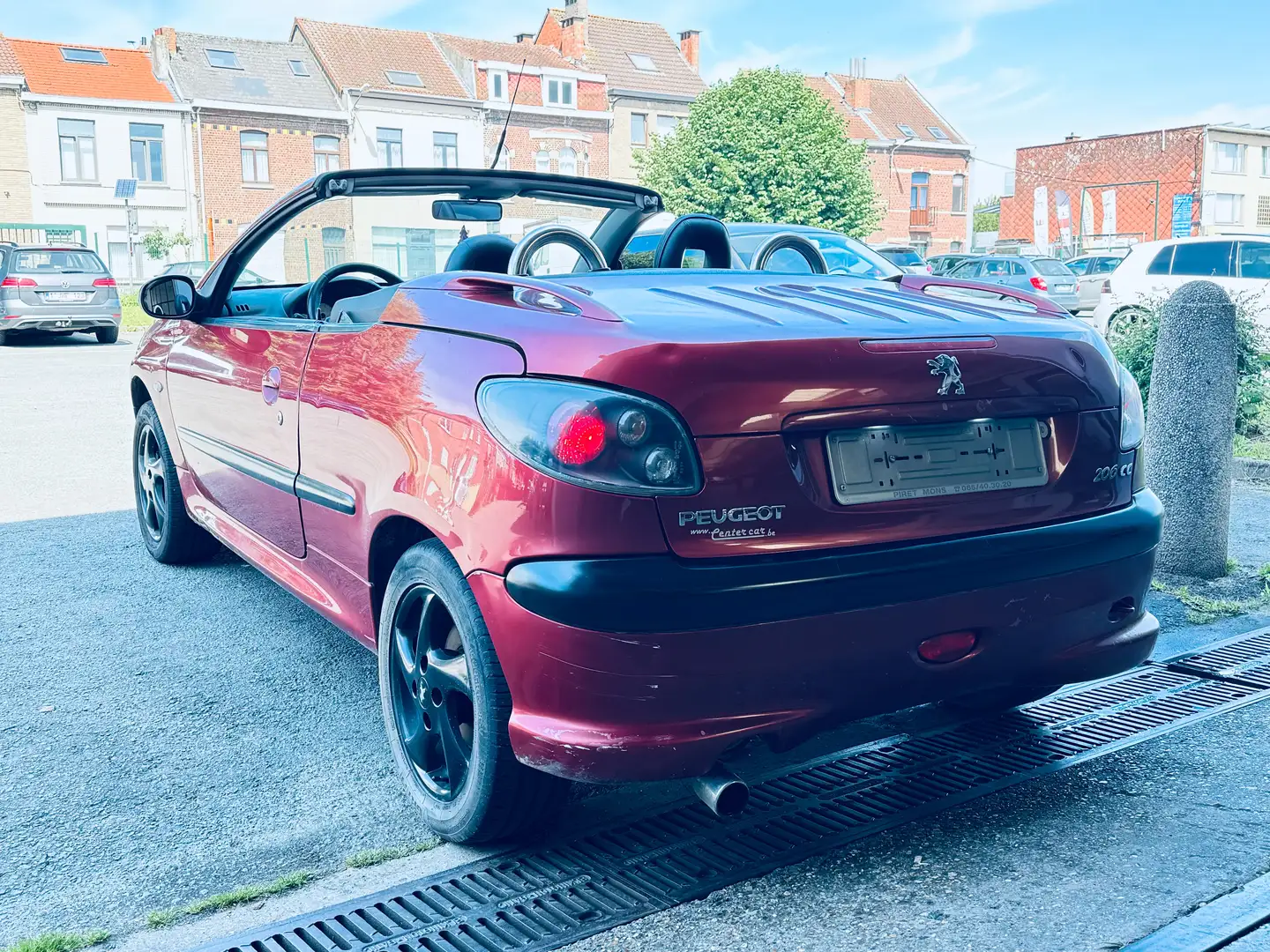 Peugeot 206 1.6i 16v+CABRIOLET+CUIR+MARCHAND/EXPORT Rouge - 2