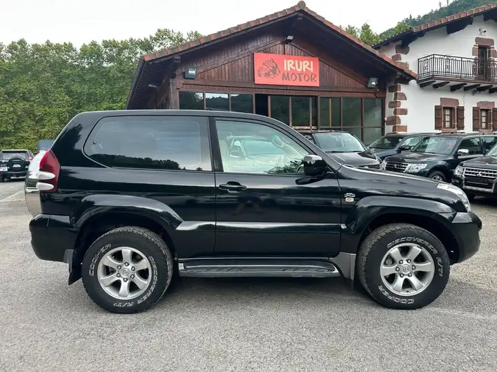 Toyota Land Cruiser D-4D VX 3p 2007