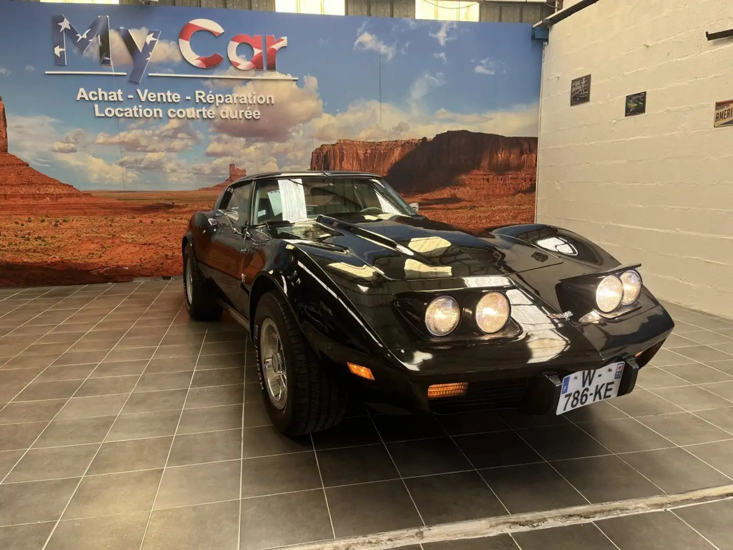 Chevrolet Corvette 5.7L V8 350 CH Targa - 2