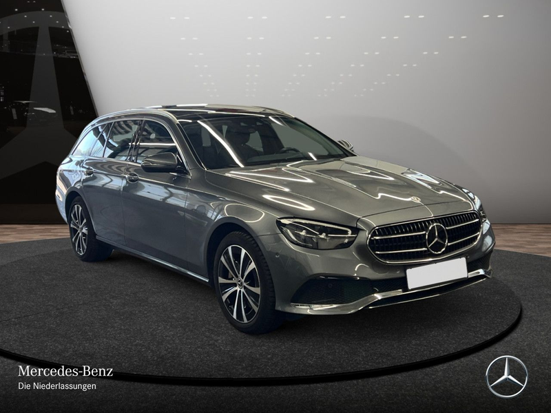 Mercedes-Benz E 300 de T 4M AVANTG+PANO+LED+FAHRASS+KAMERA+HUD — photo 5