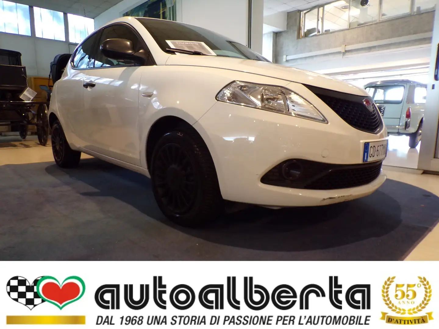 Lancia Ypsilon SILVER Hybrid 1.0 firefly 70cv (KM.25.416) Bianco - 1