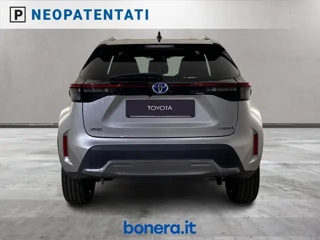 Toyota Yaris Cross view 12