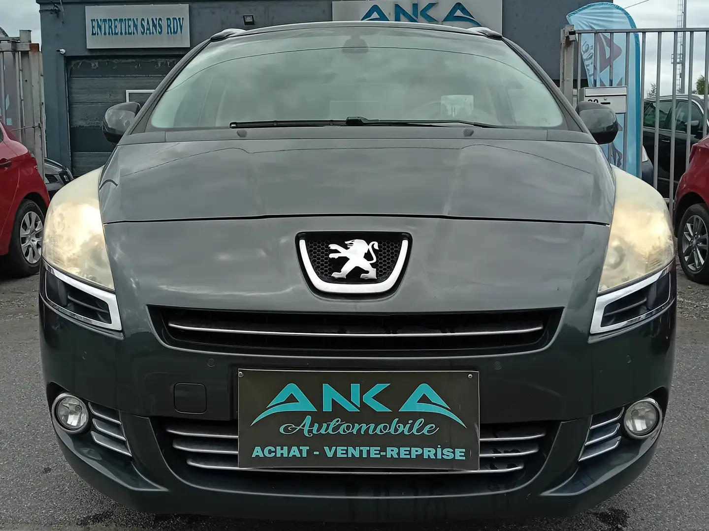 Peugeot 5008 1.6 HDi Premium FAP BMP Gris - 1