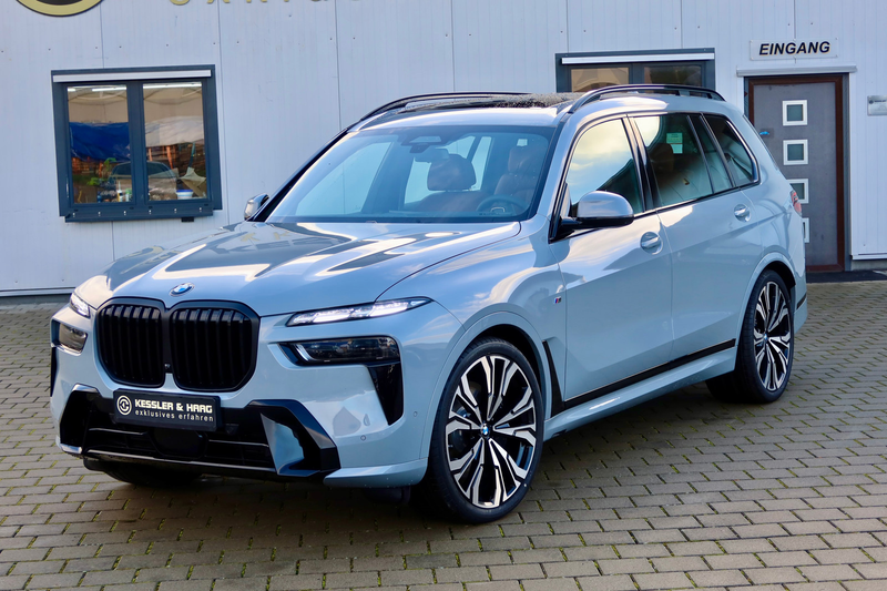 BMW X7 xDrive 40d M-Sport#KRISTAL#B&W#SKY#