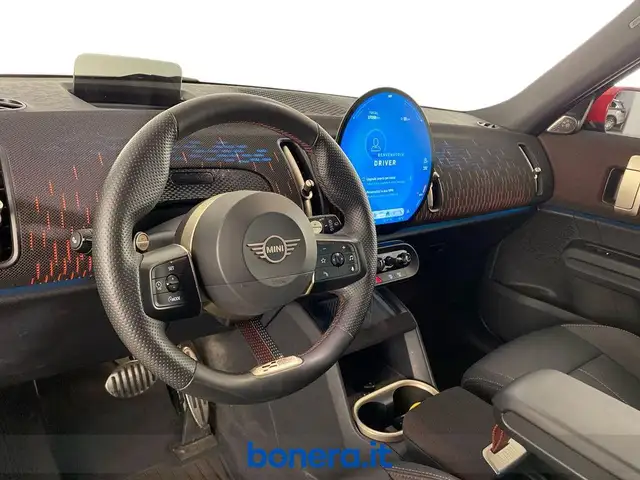 MINI Countryman view 16