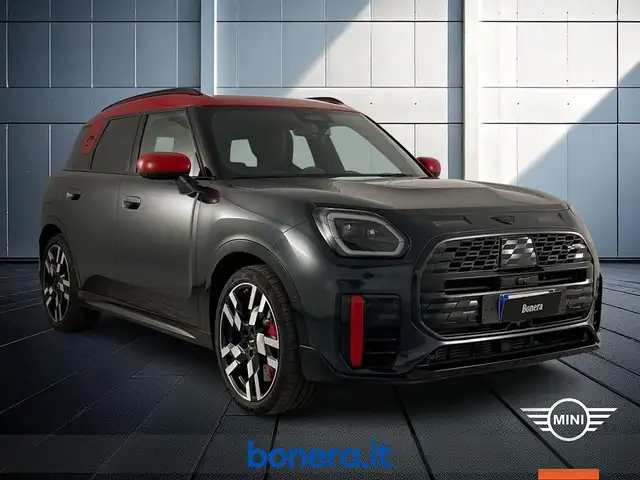 MINI Countryman view 4