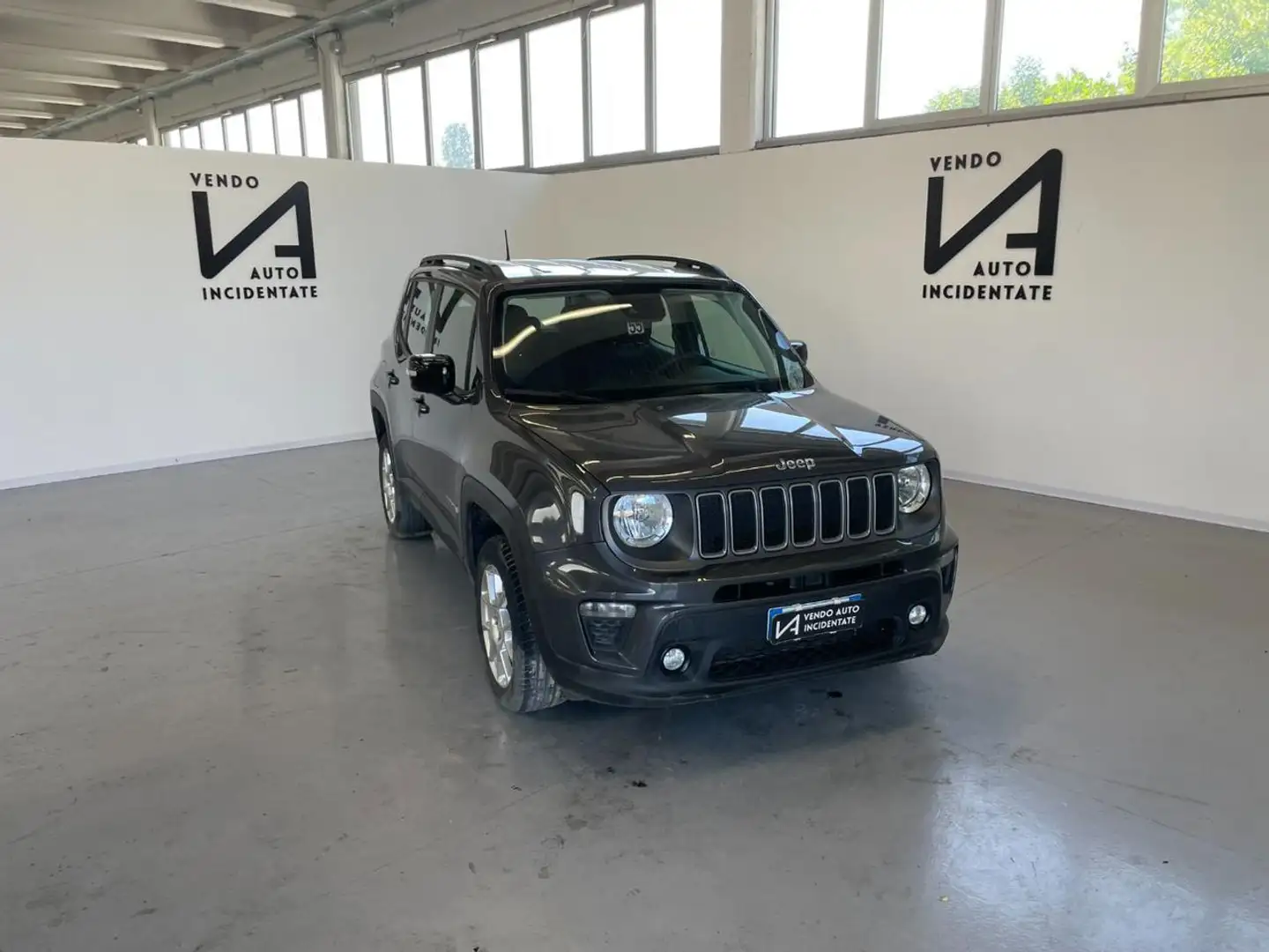 Jeep Renegade 1.3 T4 190CV PHEV 4XE AT6 LIMITED *ALLUVIONATA* Gris - 1