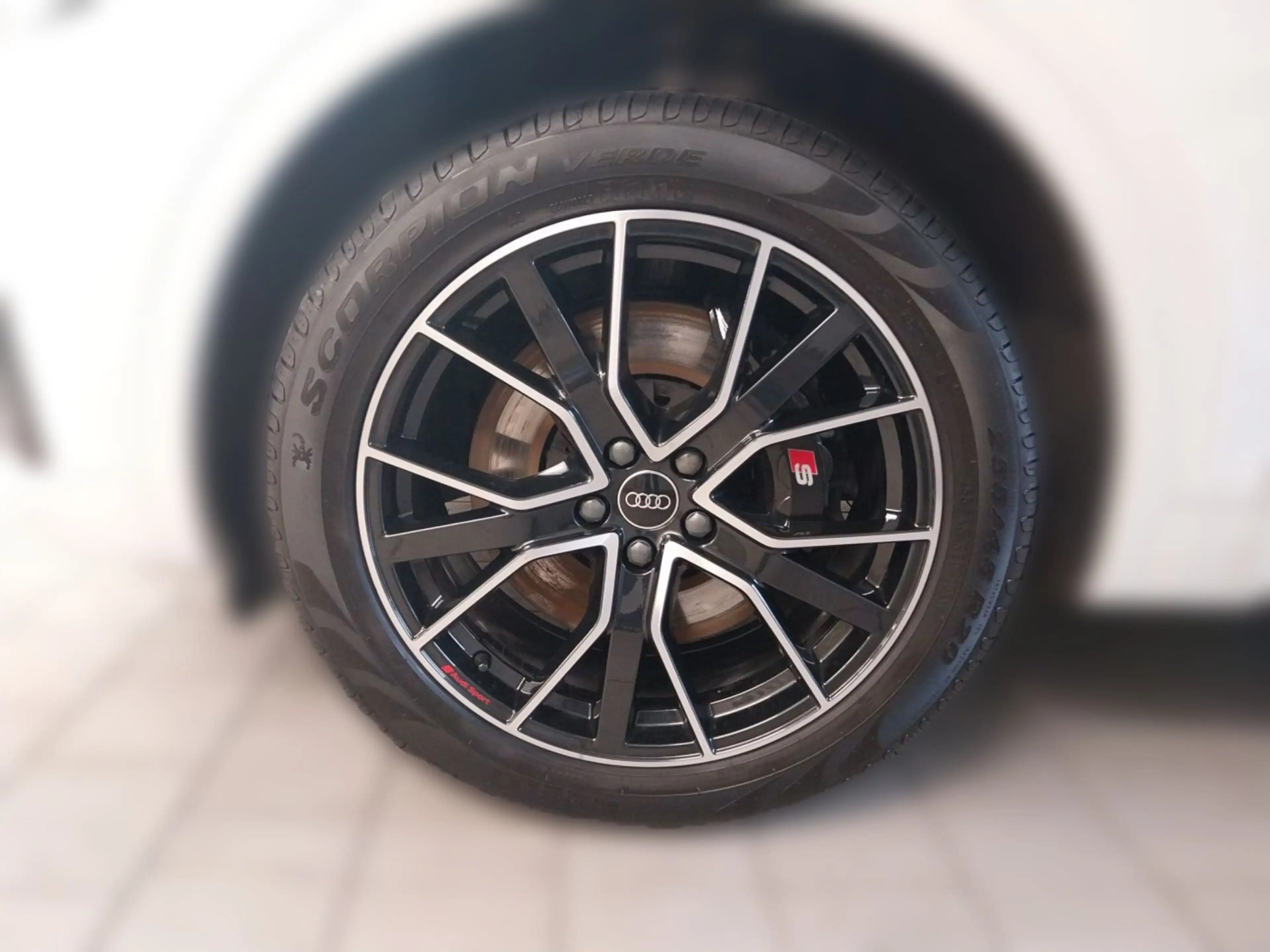 Audi SQ5 Sportback TDI Quattro Tiptronic Panodach — photo 6