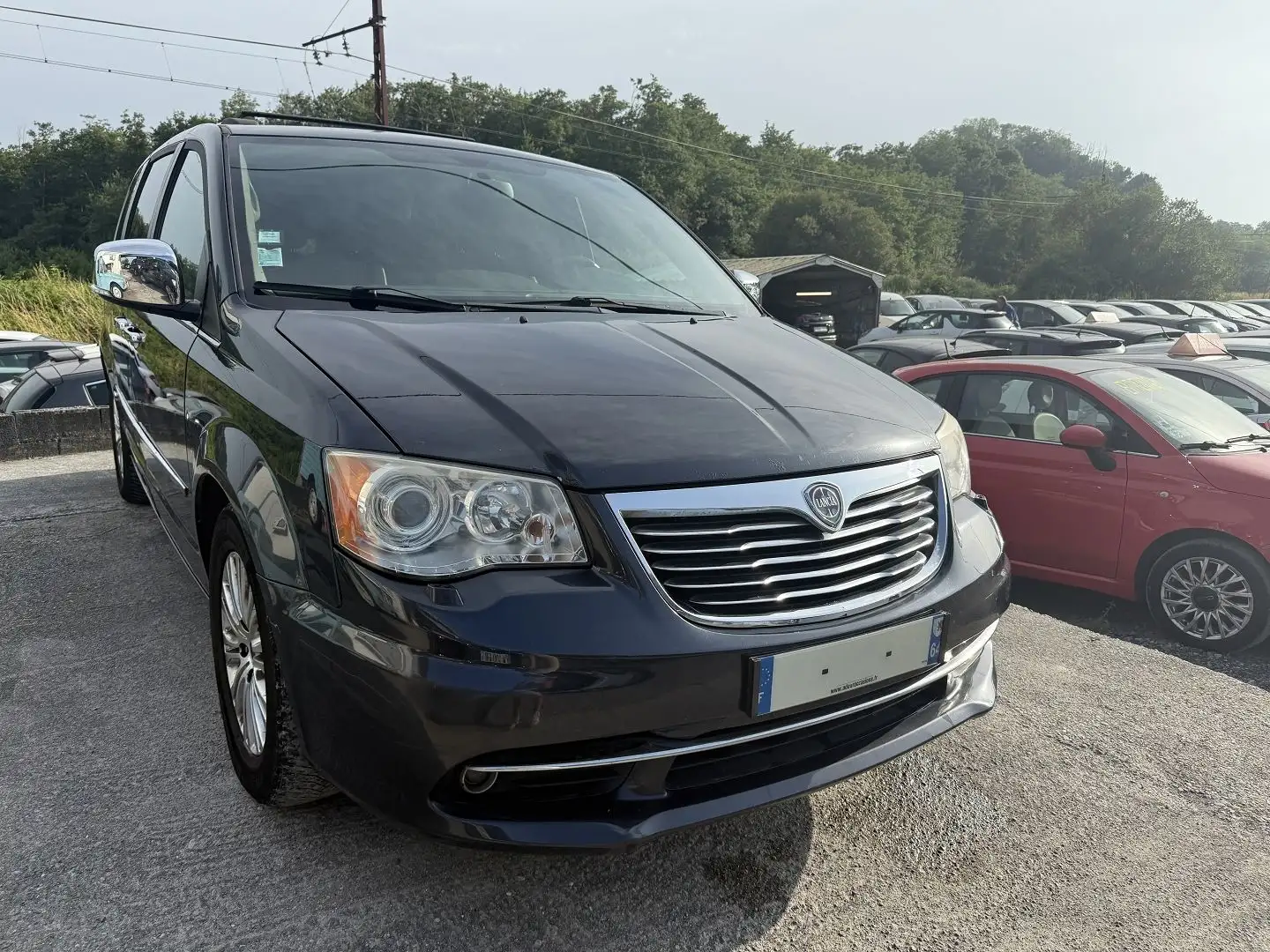 Lancia Voyager 2.8 MULTIJET PLATINUM - 1