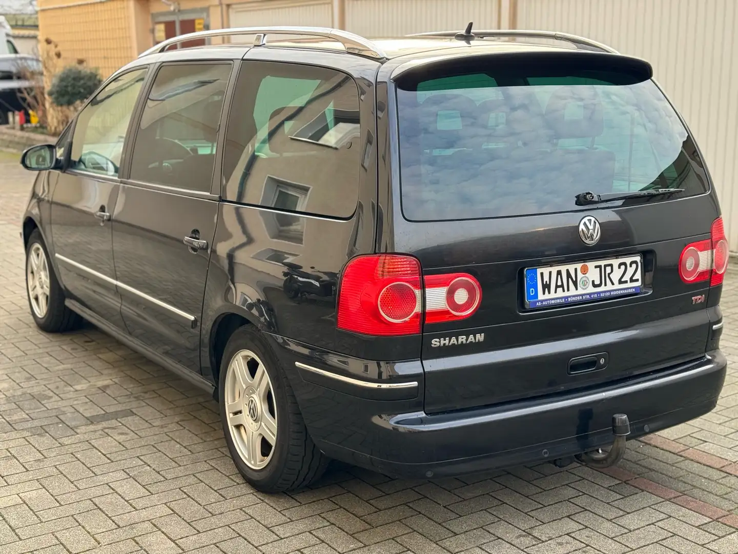Volkswagen Sharan 1.9 TDI Special Fekete - 2