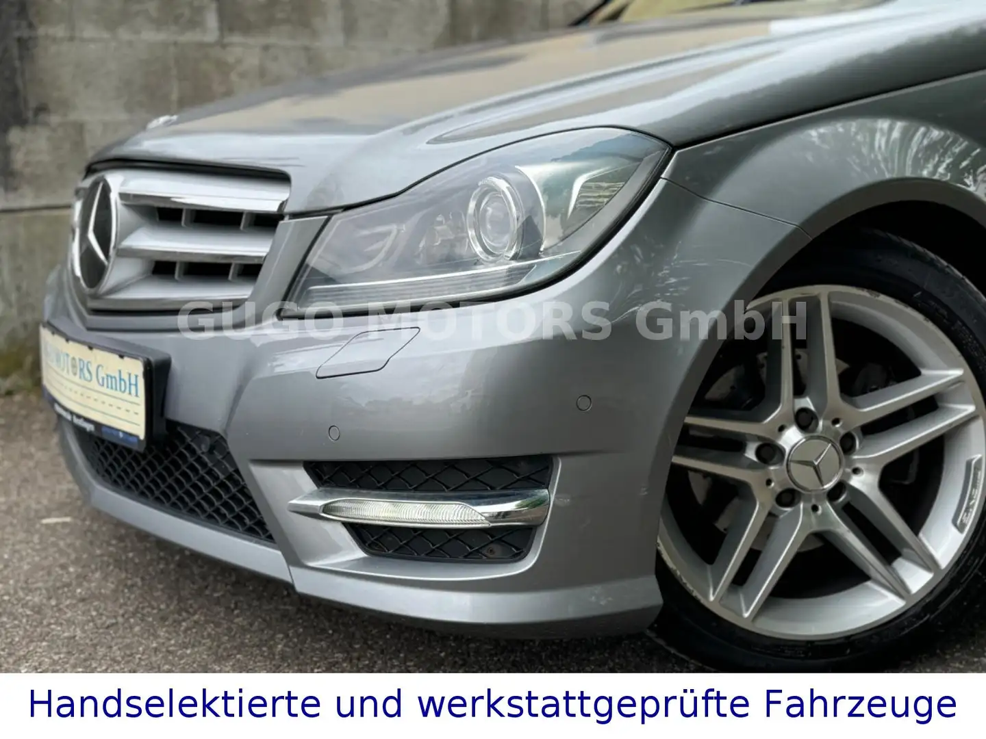 Mercedes-Benz C 220 T CDI AMG / Pano / Leder Silber - 2