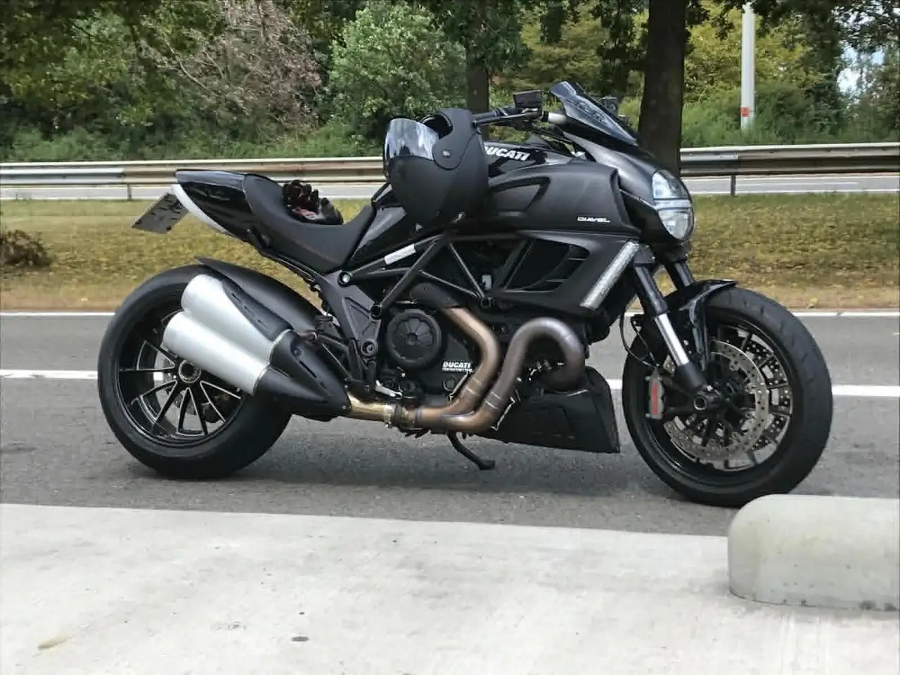 Ducati Diavel