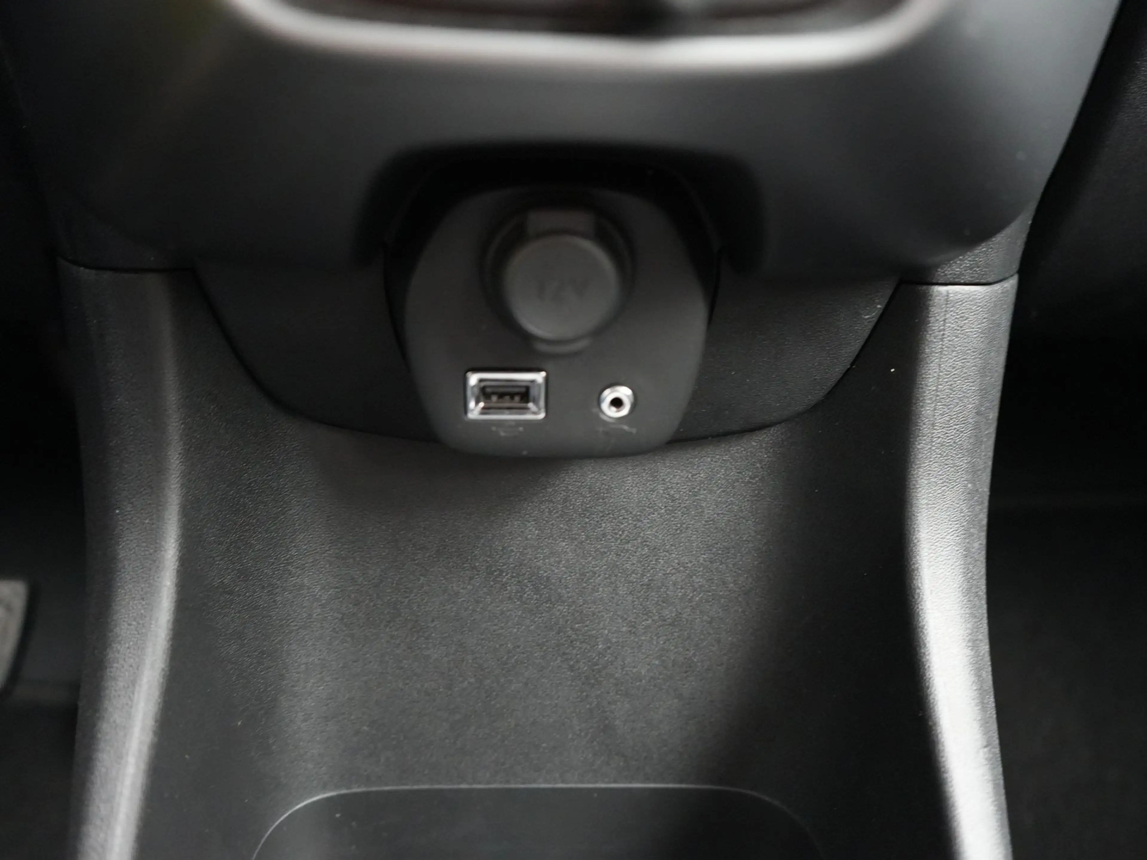 Toyota Aygo 1.0 VVT-i x-play — photo 38