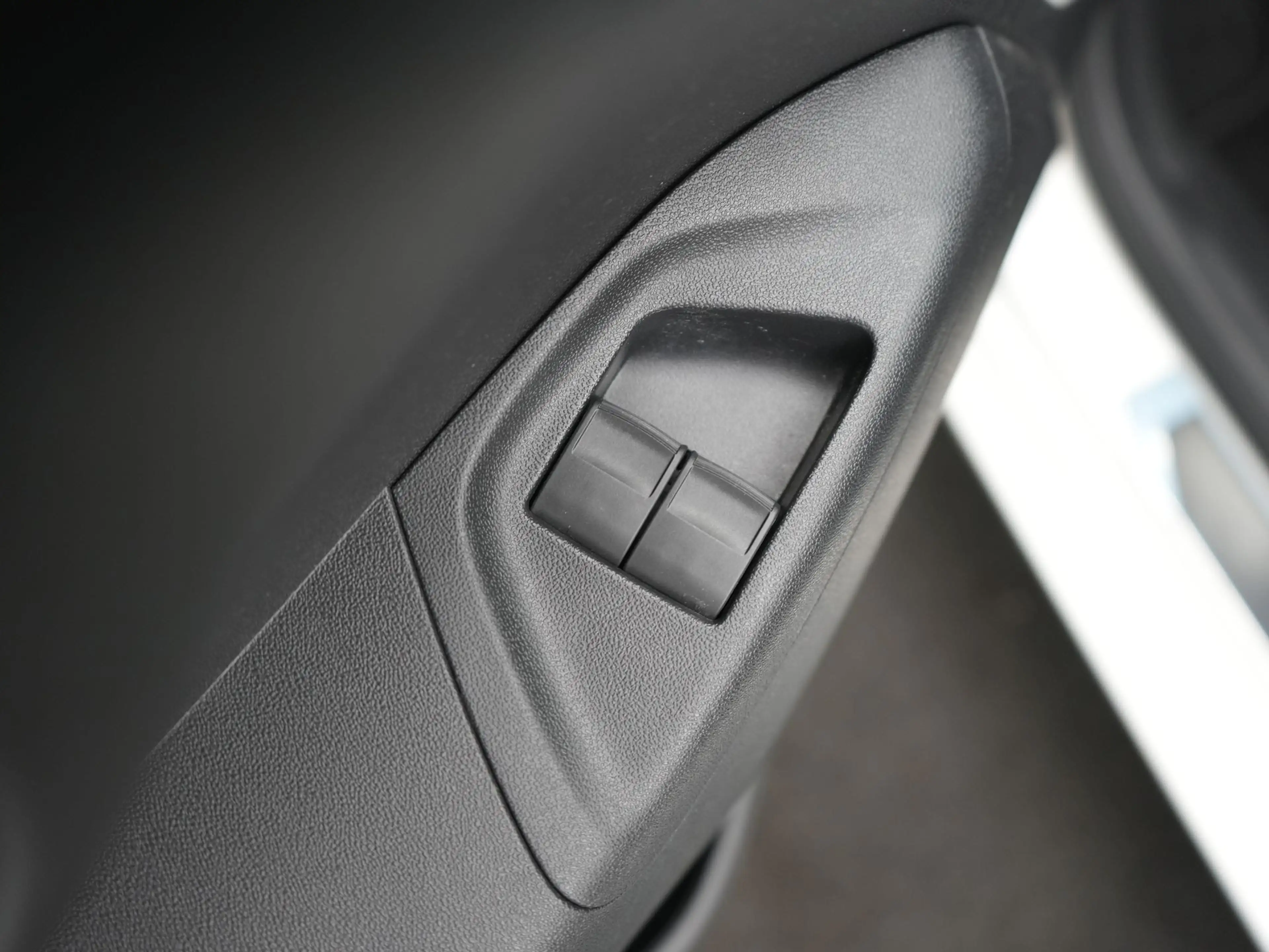 Toyota Aygo 1.0 VVT-i x-play — photo 6