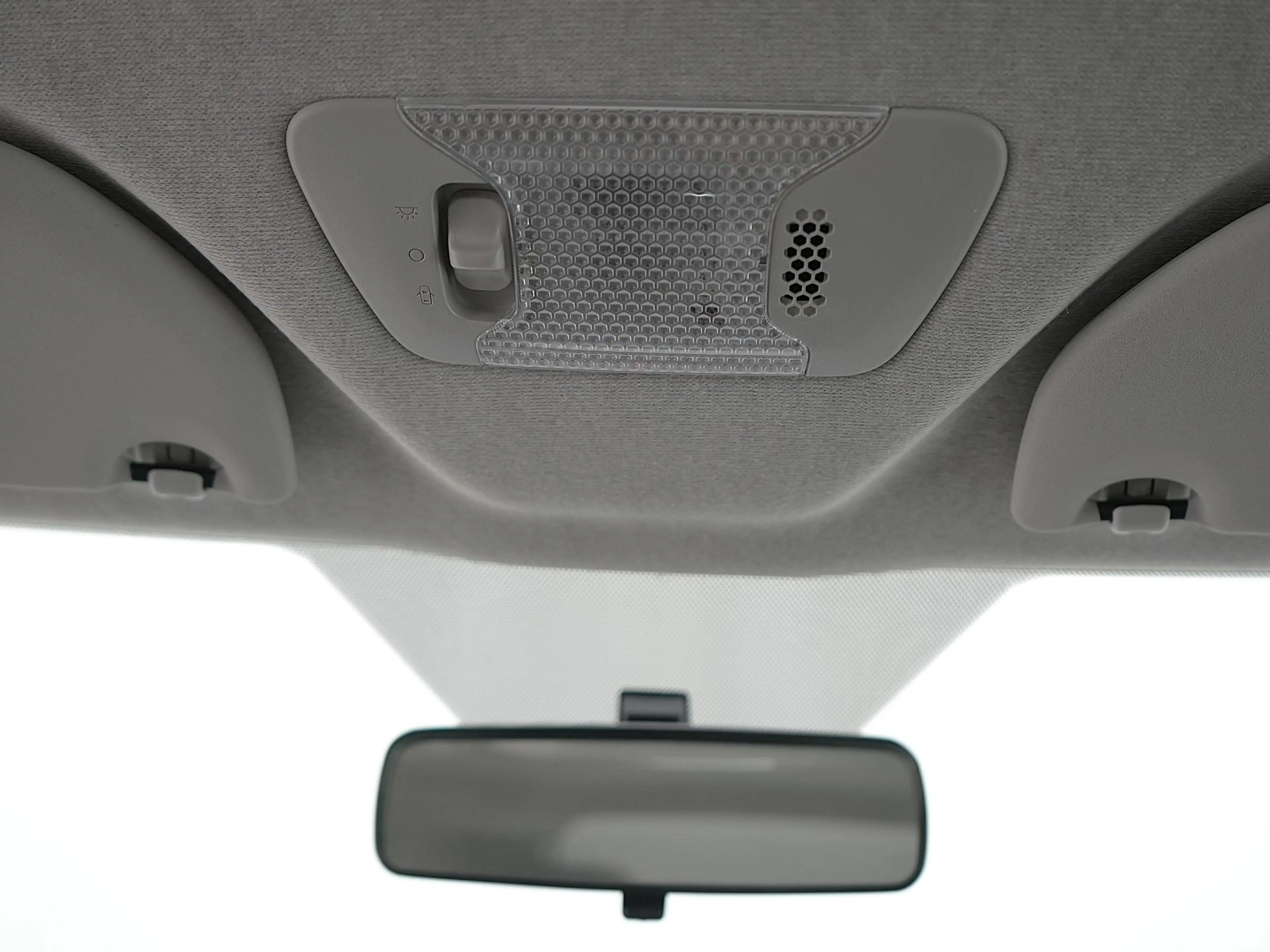 Toyota Aygo 1.0 VVT-i x-play — photo 44