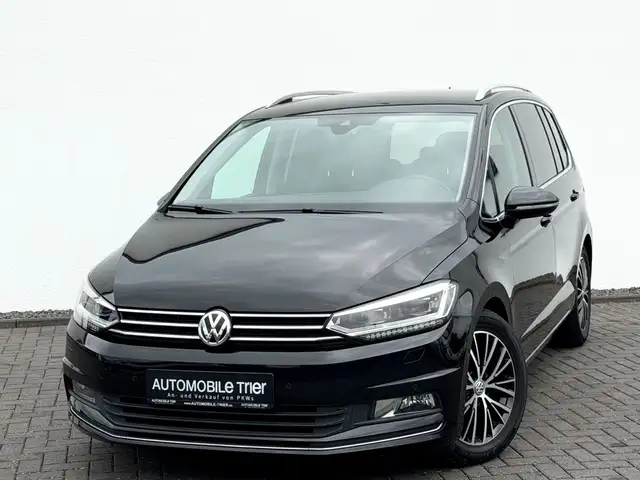 2015 Volkswagen Touran in Black for sale