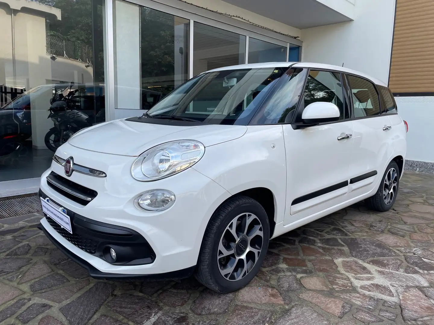 Fiat 500L Wagon 1.6 mjt Business 120cv 7 posti UNICO PROPR. Bianco - 1