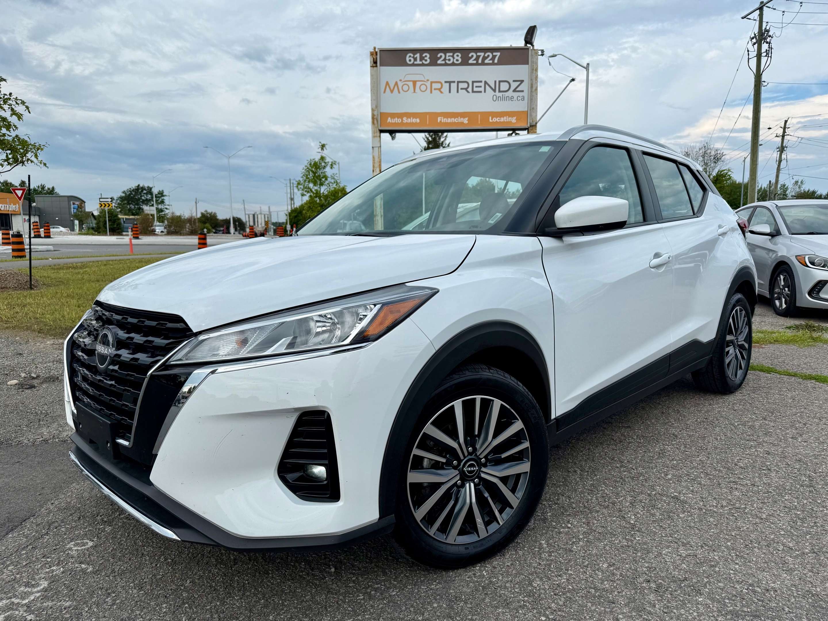 2025 Nissan Kicks SV Heated Steering and Seats!