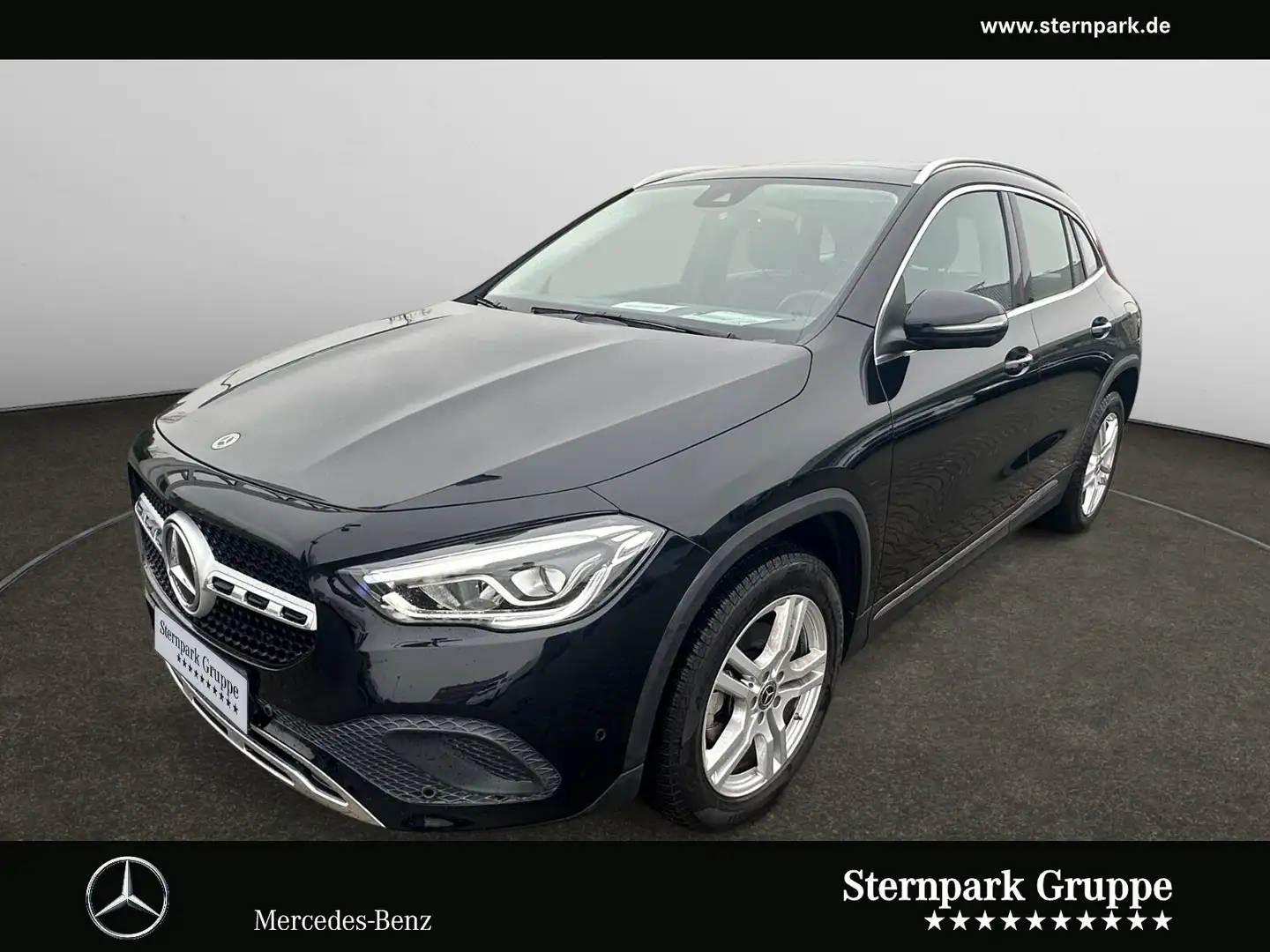 Mercedes-Benz GLA 200 GLA 200 Progressive PANO*AHK*RFK*LED*SPURH.*uvm* Schwarz - 1