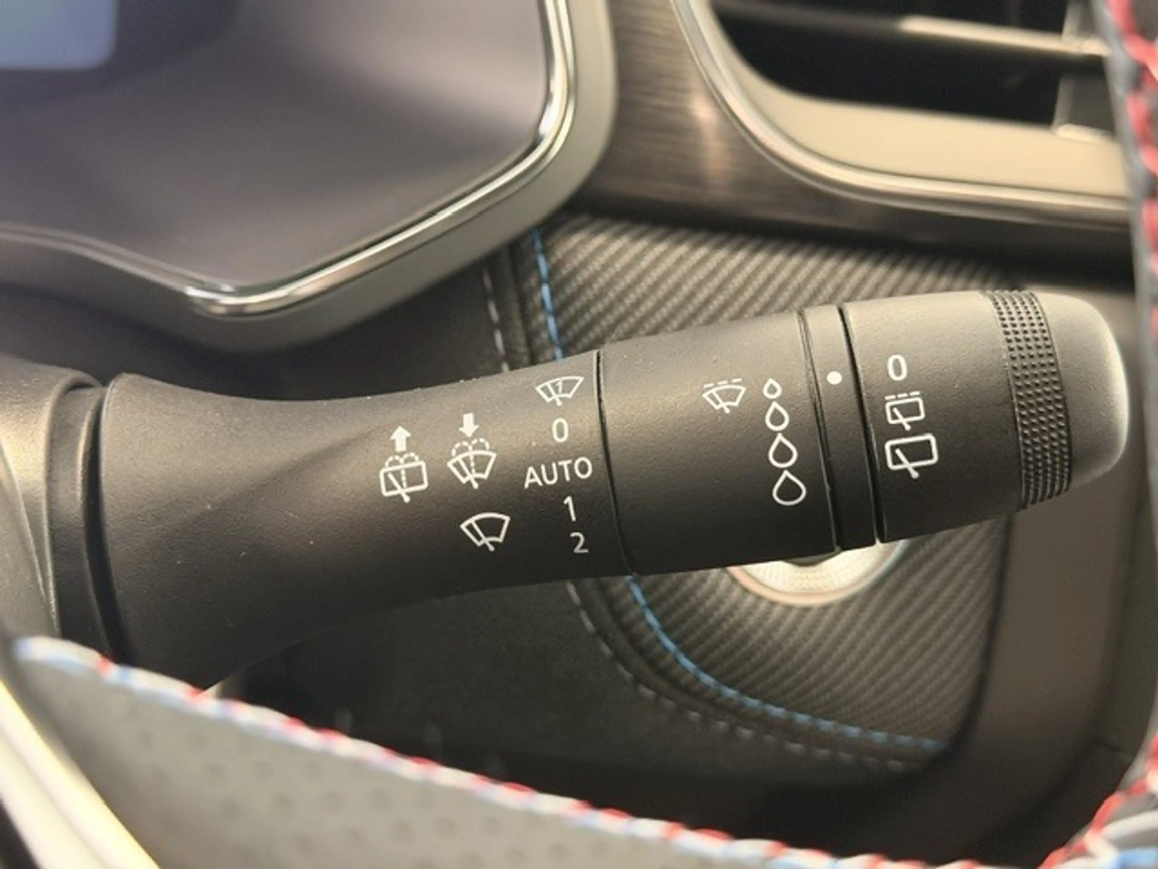 Renault Symbioz Esprit Alpine Full Hybrid E-Tech — photo 15