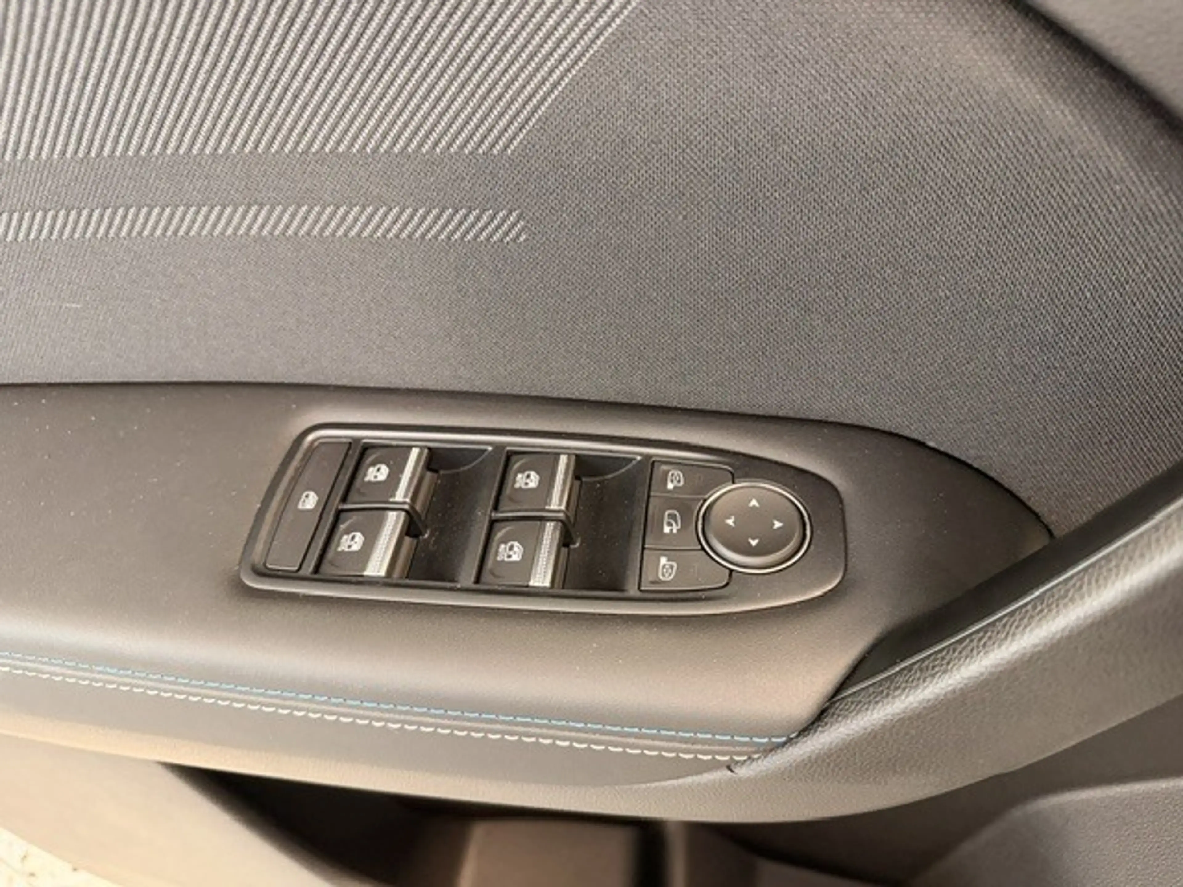 Renault Symbioz Esprit Alpine Full Hybrid E-Tech — photo 18